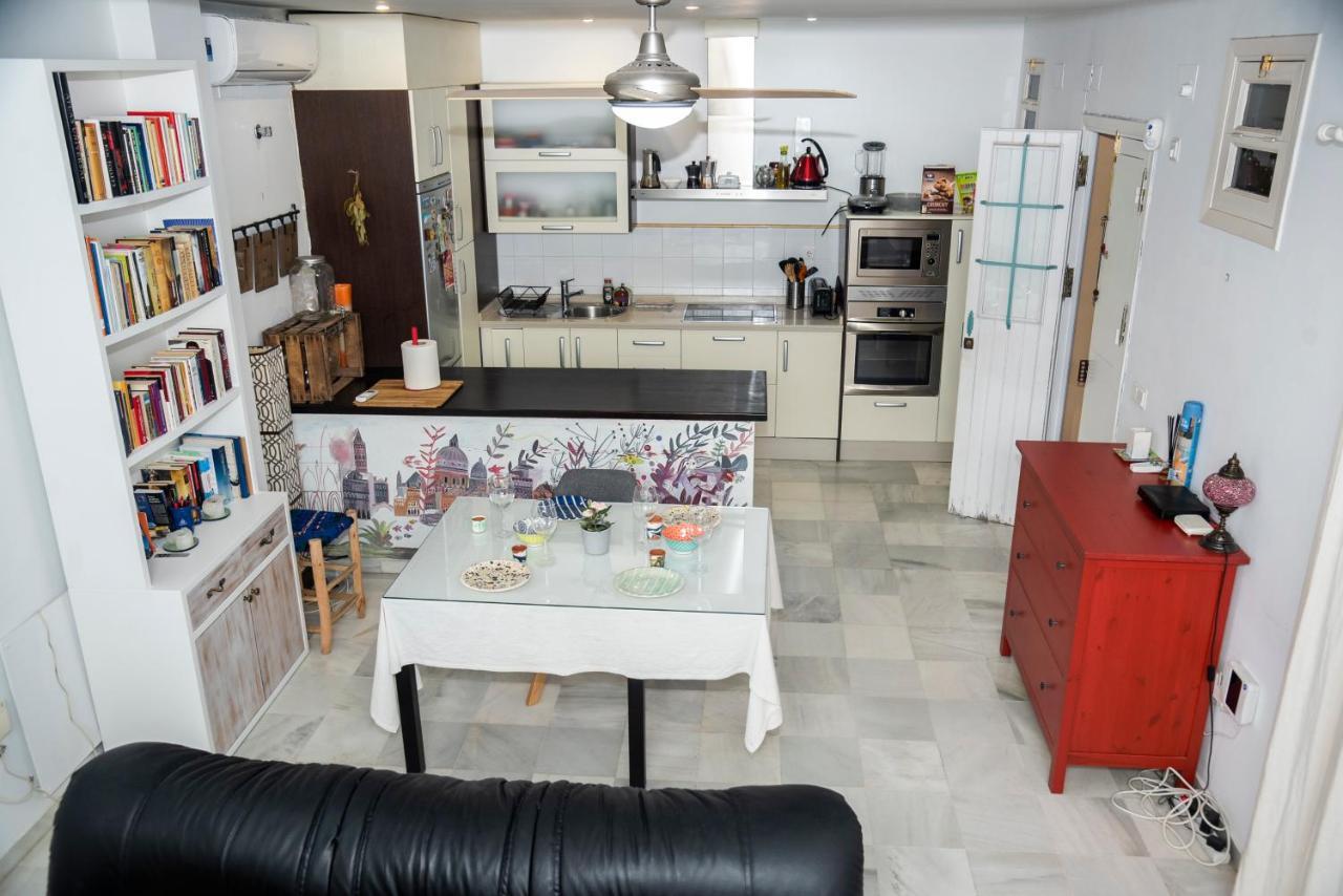 180 Home Ideal Apartamento Con Patio San Bernardo 2 Севиля Екстериор снимка